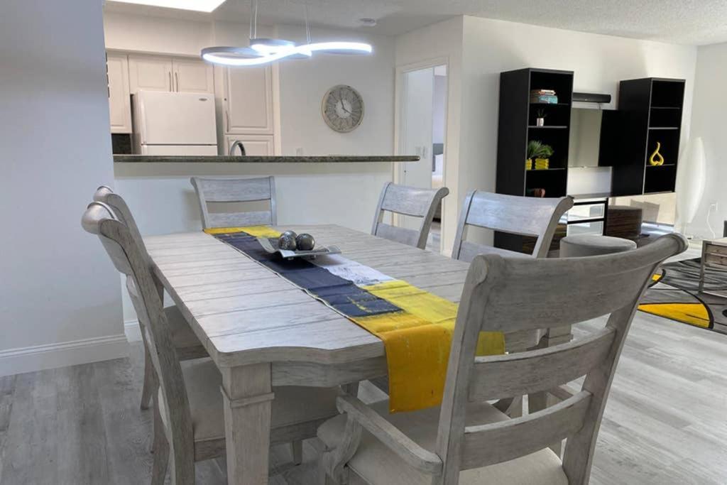 Yacht Club At Aventura 2 Bed 2 Bath Luxurius Cozy Brand New 2020 Daire Dış mekan fotoğraf